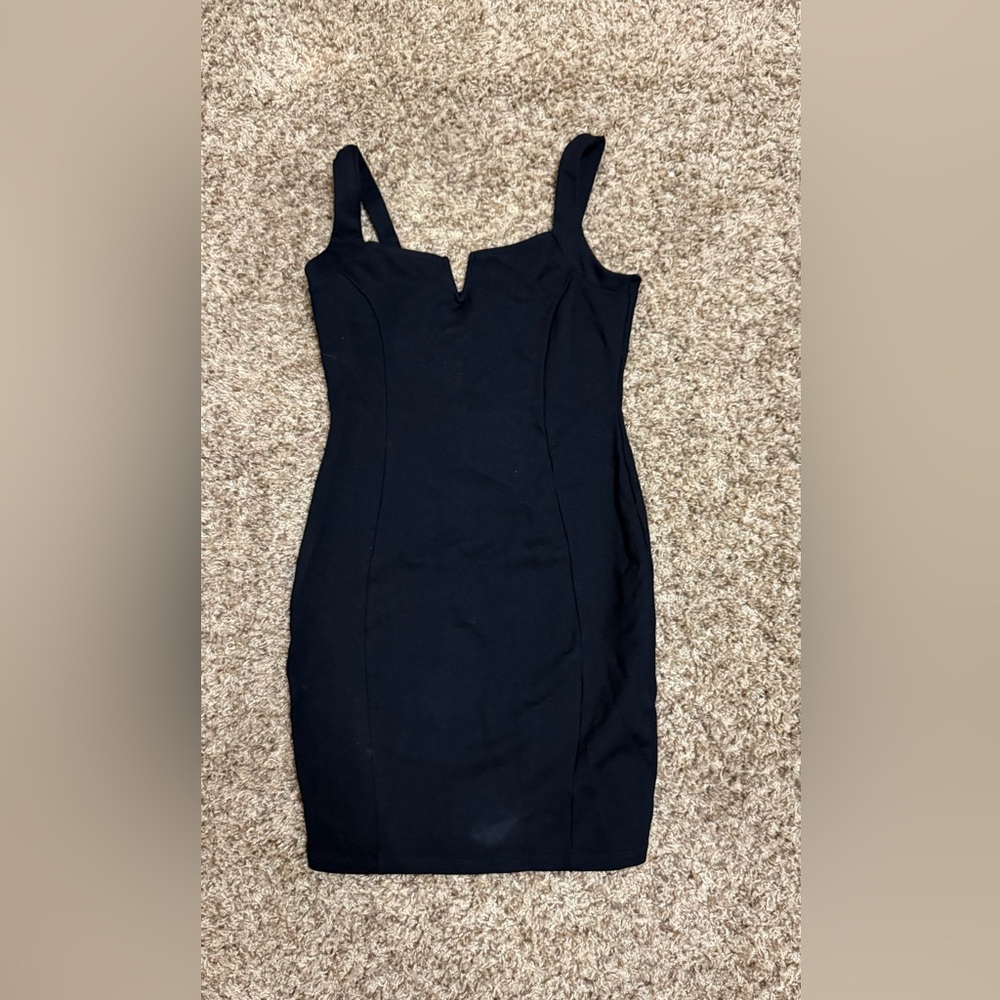 Chic Black Midi Dress